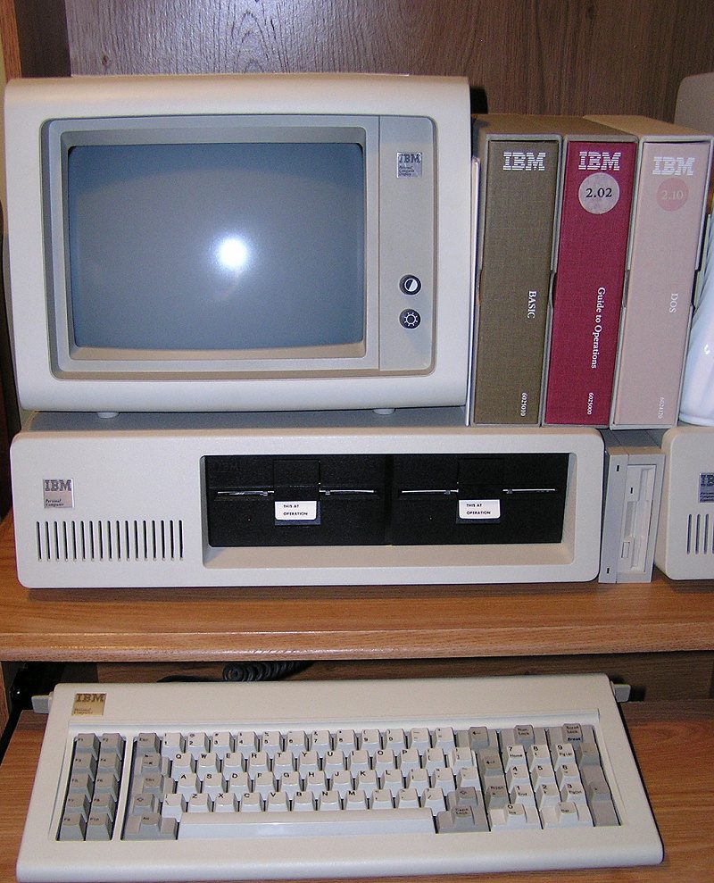 An IBM 5150 personal computer with its monochrome monitor and keyboard.